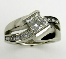 14k white gold custom diamond ring