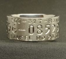 3 line duck band wedding ring with seam line