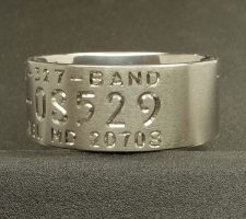 3 line duck band wedding ring with seam line