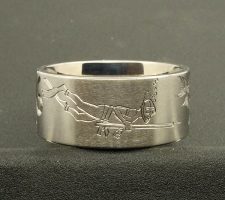 10mm titanium diver ring with a hogfish on a 2 line duck band