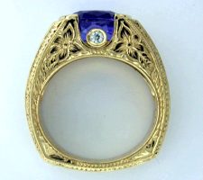 14k gold Tanzanite and Diamond ring