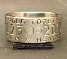 Three line duck band with artwork